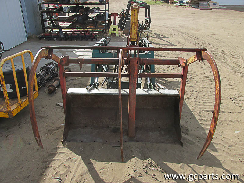 46 LOADER 5FT W/ GRAPPLE